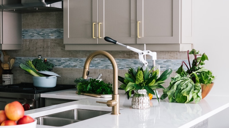 Réglementation et normes de construction maison 2026